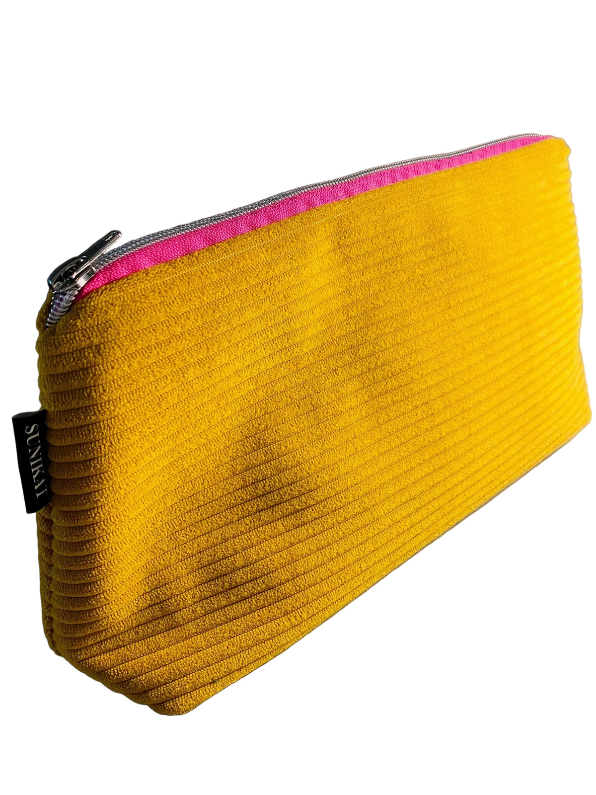 Geräumiges Nessecaire - handmade by SUNIKAT